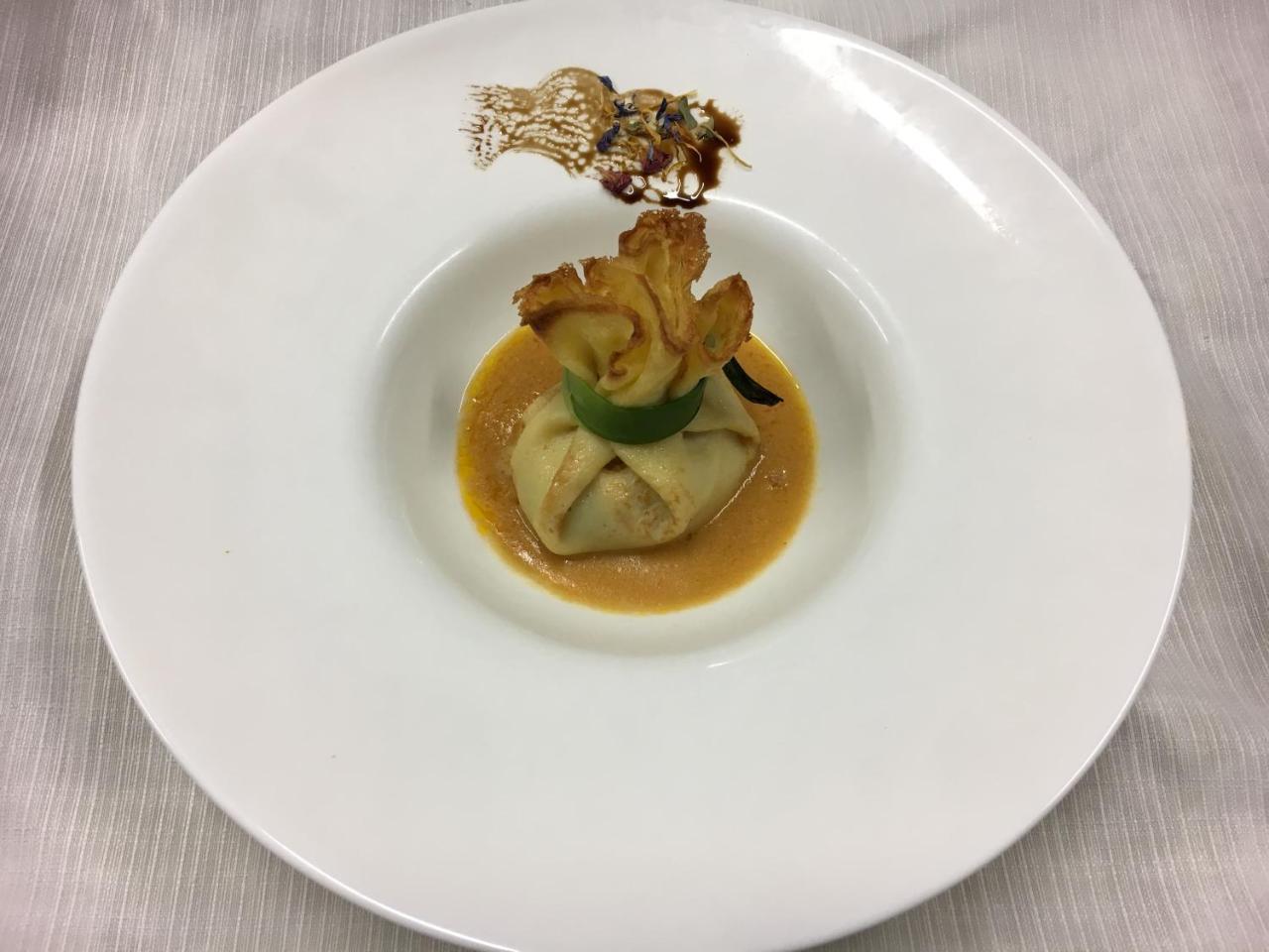 Hotel Holiday 포자 외부 사진